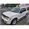 Image 3 : F6 --  2003 FORD EXPLORER LTD 4X4 , White, 237040 KM's