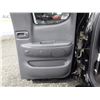 Image 32 : G6 --  2005 TOYOTA TUNDRA ACCESS CAB SR5 4X4, Black, 305777 KM's