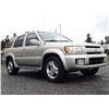 Image 8 : C2 --  2001 INFINITI QX4 4X4, Gold, 242246 KM's