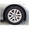 Image 31 : C3 --  2006 BMW 325I, Grey, 262408 KM's