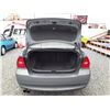Image 52 : C3 --  2006 BMW 325I, Grey, 262408 KM's