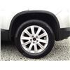 Image 24 : G4 --  2009 VW TIGUAN SE AWD, Silver, 182619 KM's