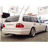 Image 16 : H6 --  1997 MERCEDES E50 AMG SPORT WAGON, White, 174996 KM's