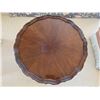 Image 2 : Round Antique Coffee Table
