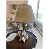 Image 7 : Round Antique Side Table & Table Lamp