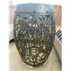 Image 5 : Large Brass Barrel/Cage Plant Stand
