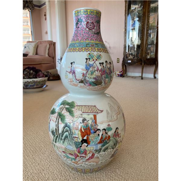 Large Decorative Chinese Vase