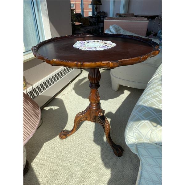 Antique Round Wood Side Table & Chinese Themed Table Lamp