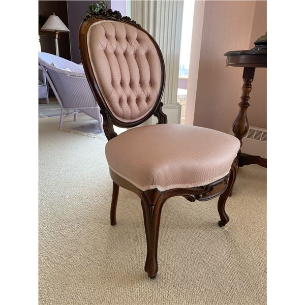 Antique Victorian Parlor Chair
