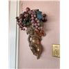 Image 2 : Cherub Wall Sconce with Decerative Fruit
