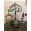 Image 1 : Tiffany Style Lamp