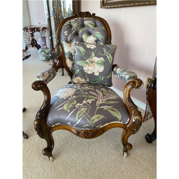 Victorian Floral Armed Sitting Chair