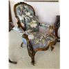 Image 2 : Victorian Floral Armed Sitting Chair