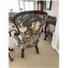 Image 3 : Victorian Floral Armed Sitting Chair