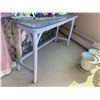 Image 3 : Antique Lilac Wicker Console Table With Glass Top