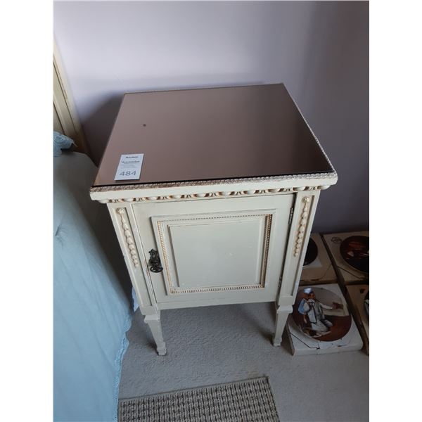 End Table C