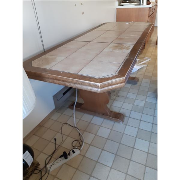 Ilse Furniture Cat C