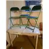 Image 1 : Wooden Table & Folding Chairs Cat C