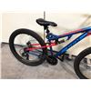 Image 3 : BLUE CCM TRAILHEAD DS FULL SUSPENSION 21 SPEED MOUNTAIN BIKE