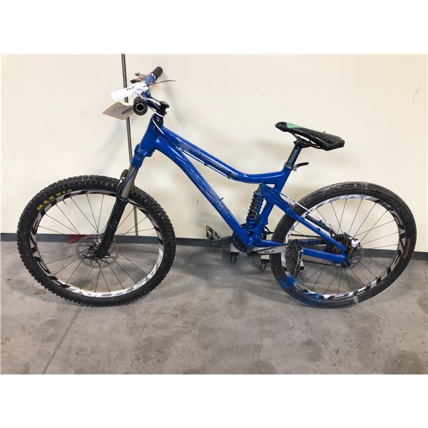 BLUE NO NAME FULL SUSPENSION 24 SPEED MOUNTAIN BIKE