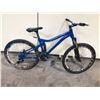Image 2 : BLUE NO NAME FULL SUSPENSION 24 SPEED MOUNTAIN BIKE