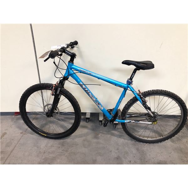 BLUE NORCO FRONT SUSPENSION 21 SPEED MOUNTAIN BIKE