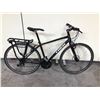 Image 2 : BLACK TREK FX 7.3 24 SPEED ROAD BIKE