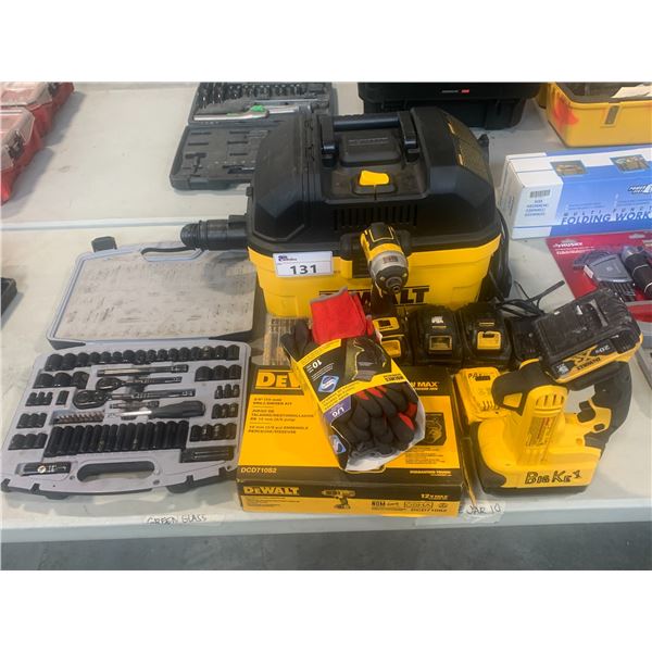 LOT OF ASSORTED DEWALT POWER TOOLS INCLUDING WET/DRY VACUUM, DCD710S2 DRILL/DRIVER KIT, BATTERIES,