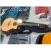 Image 1 : YAMAHA ACOUSTIC-ELECTRIC NYLON-STRING GUITAR NTX1 NATURAL WITH CROSSROCK GUITAR BAG