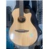 Image 2 : YAMAHA ACOUSTIC-ELECTRIC NYLON-STRING GUITAR NTX1 NATURAL WITH CROSSROCK GUITAR BAG