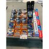 Image 1 : 2 GILLETTE FUSION RAZORS WITH 16 RAZOR BLADES, 2 TAG MIDNIGHT DEEP CLEANING BODY WASHES