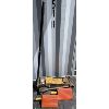 Image 1 : LOT OF 2 - WHEEL CHOCKS & FLOOR JACK
