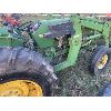 Image 5 : JOHN DEERE 1640 2WD TRACTOR W/ 240 LOADER - RUNS WELL.
