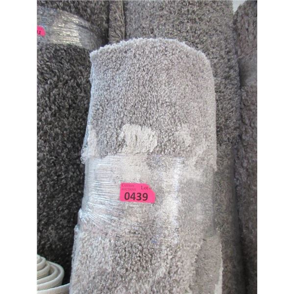 6' x 9' Patterned Medium Pile Area Carpet