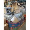 Image 1 : Skid of Store Return Goods