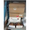 Image 1 : 5 Piece Lot of Assorted Lighting & Light Fixtures