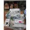 Image 1 : 8 Assorted Adaptors, Strap Kits & Mounts