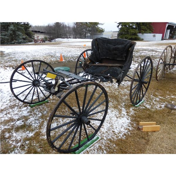 Tulip Back Buggy, Wheels Good, Steel Axles and Running Gear, Dashboard, Steps, Good Restore Project