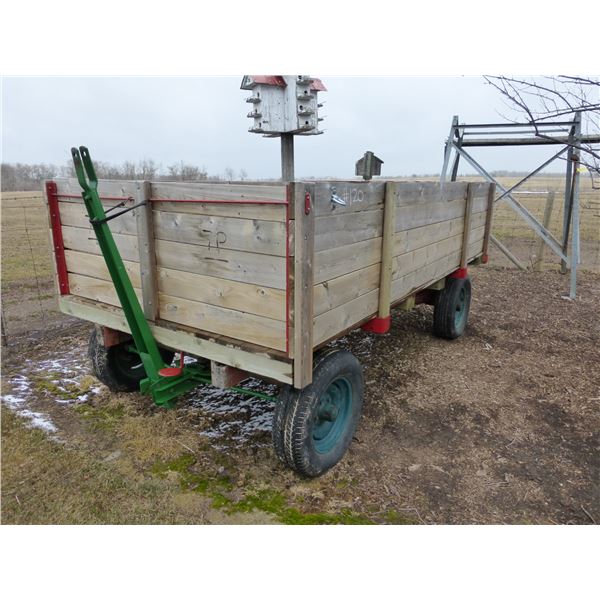 Eaton's 8000 Farm Wagon (New Box with Treated Wood)