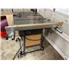 Image 3 : Delta Table Saw, Heavy Duty, 3/4 HP, 3450 RPM, 120/230 Cap Start