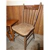 Image 3 : 4 Wooden Chairs