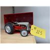 Image 1 : Scale Model 1952 Ford 8N Tractor