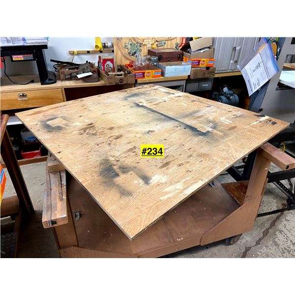 Project Table on Wheels with Rotating Top