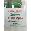 Image 2 : Merry & Bright Sleighin' Sammies Dog Cookies 3X132g