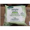 Image 1 : Simple Sensitive Skin Cleansing Wipes 6X 25 wipes