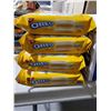 Image 2 : Golden Oreo Sandwich Cookies 4X270g