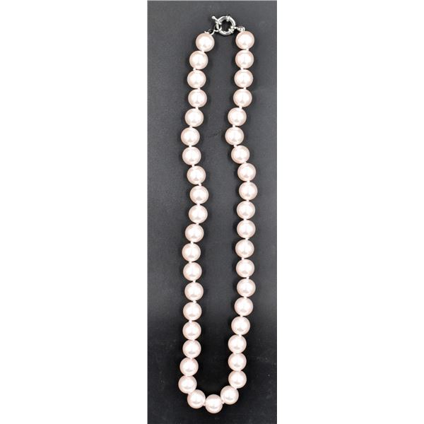 #373-SEA SHELL PEARL NECKLACE 10MM /18"