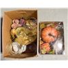 Image 1 : LOT OF ASSORTED INCLUDES WHITE HEART