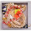 Image 1 : BOX OF VINTAGE BEADED JEWELRY INCLUDING A CHOKER