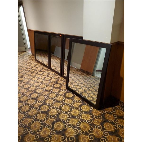 LARGE LOT OF MIRRORS